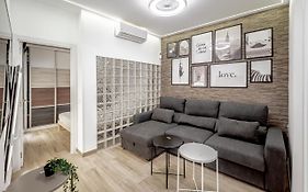 Apartamentos Jap Rita Luna
